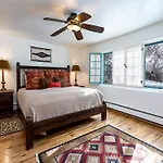 Holiday home Historic Garden Retreat Santa Fe