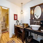 Historic Garden Retreat Holiday home Santa Fe
