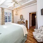 Historic Garden Retreat Holiday home *