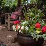 Historic Garden Retreat Holiday home Santa Fe