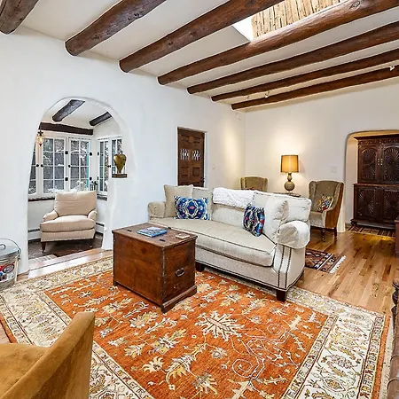 Historic Garden Retreat *
