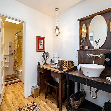 Historic Garden Retreat Holiday home Santa Fe