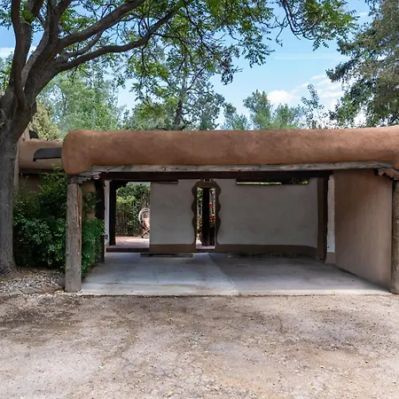 Historic Garden Retreat * Santa Fe