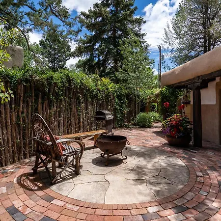 Historic Garden Retreat Holiday home