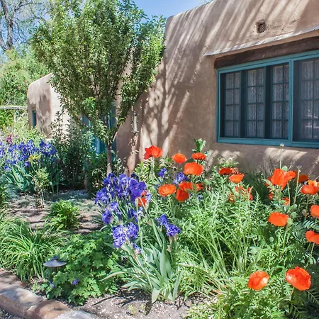 Historic Garden Retreat Holiday home Santa Fe
